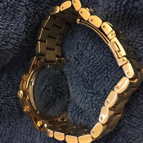 Michael Kors Watch - Picture 3 of 4